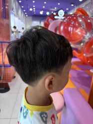 -Oh my head儿童理发(绿地·新田360店)