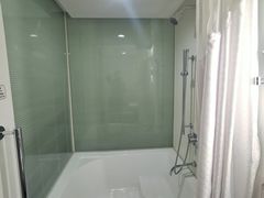 按摩浴缸-上海浦东假日酒店