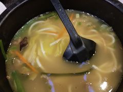 -滇越乘象云南餐厅(豆各庄店)