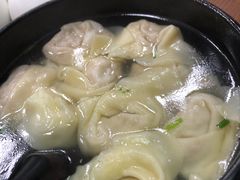 三鲜馄炖-万寿斋(山阴路店)