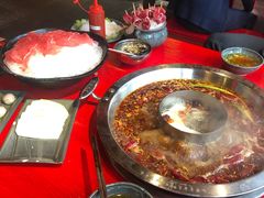 -谭鸭血老火锅(漳州路店)