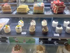 -焙丽拾光(麦凯乐直营店)