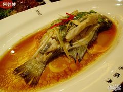 清蒸鲑鱼-鸿瑞興面馆(梅岭店)