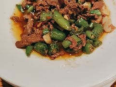 -新白鹿餐厅(百联中环店)