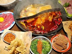 -萍姐火锅·公路夜市(武汉首店)