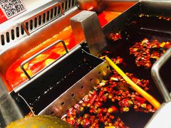 -海底捞火锅鲜切牛肉主题店(长寿路店)