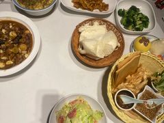 -鲁菜根·泰山菜(泰山店)