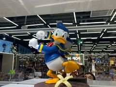 -泡泡玛特POPMART(侨福芳草地店)