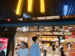 -麦当劳(中山公园龙之梦店)