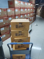 -来此探索玩具仓储店