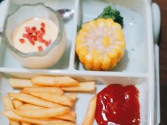 -豪客来牛排(空港华联店)