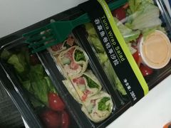 -星巴克(广州中华广场B1层店)