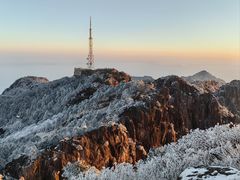 -黄山光明顶山庄