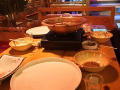 -民食香·腊排骨野生菌美食(木府店)