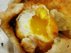 -小红车炸蛋葱油饼