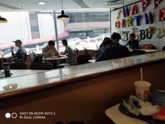 -麦当劳(东方时代广场分店)