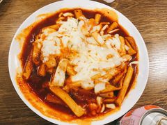 奶酪炒年糕-猫头鹰炸鸡