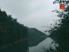 -会稽山峡洞漂流-上青古道