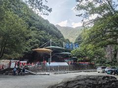 -雅鲁激流探险漂流