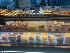 -鲍师傅糕点(江苏路店)