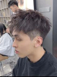 -藤野造型烫发染发