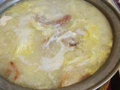 -依江春水烤鸭店