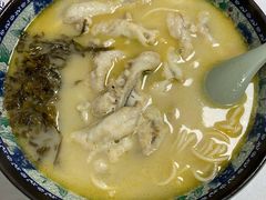-明呈黄鱼面馆(斜土路店)