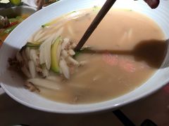 面疙瘩小-杭越海鲜(迪荡店)