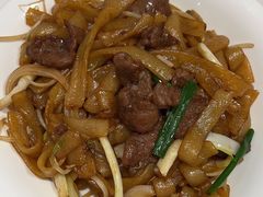 干炒牛河-稻香酒家·34年老字号·港式粤菜(汉街店)