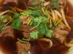 -清真吴记门钉肉饼·喜多利