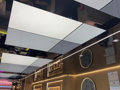 -徐记小怪兽肉蟹煲(中央大街店)
