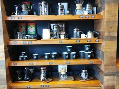 零售区-星巴克(东莞常平富盈广场店)