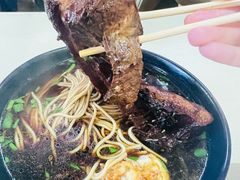 -小龙大肉面馆