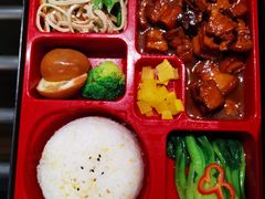 红烧肉套餐-贝林大翅鲸简餐厅(国家海洋博物馆店)