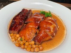 烧味拼盘-汤城小厨•粤菜•靓汤(苏州街店)