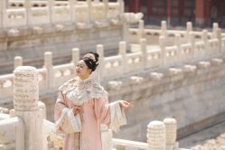 点击看大图 -美云庭古装·格格服汉服·京城旅拍(北京店)
