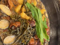 -万里闯关东铁锅炖菜馆(高新旗舰店)