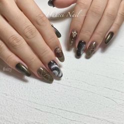 -花岐款式专研健康美甲沙龙