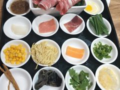 -妈妈故事米线(市府恒隆店)