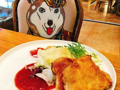 -more than meow吴止猫主题餐厅(承德 中船汇店)