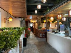 -茅台镇网红溶洞餐厅·茅帮菜馆
