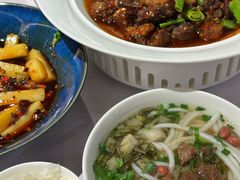 贵阳糍粑辣子土鸡-贵州大厦贵州厅(樱花园西街店)