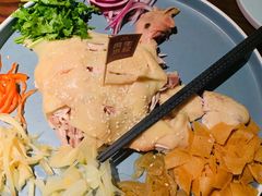 风生水起捞清远鸡-玲珑·新粤菜(安华汇店)