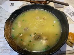 -十面欢腾·海鲜面·台式Bistro(长乐路店)