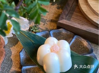 这次元古开新店了在南锣鼓巷这次的胡同里 立春