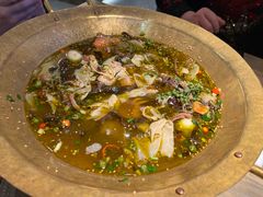 -毛肚向右·川渝毛肚王(经开永旺店)