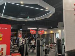 -健变健身俱乐部(前海天虹商场店)