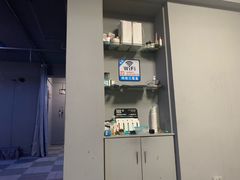-VR 间客漫·PS电玩·虚拟现实包间游戏电竞(街道口店)
