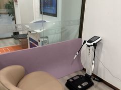 -英派斯健身旗舰店(海信国际中心馆)