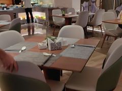 -斑斓西餐厅·自助茶点(高崎机场佰翔花园酒店)
